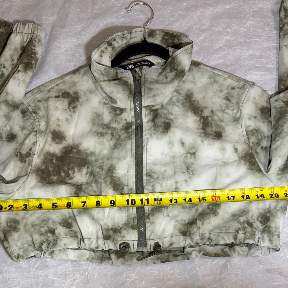 Sara Olive and White Cropped Tie-Dye Bomber Jacket - Picture 7 of 7